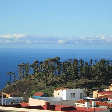 بيت ضيافة La Palma By *